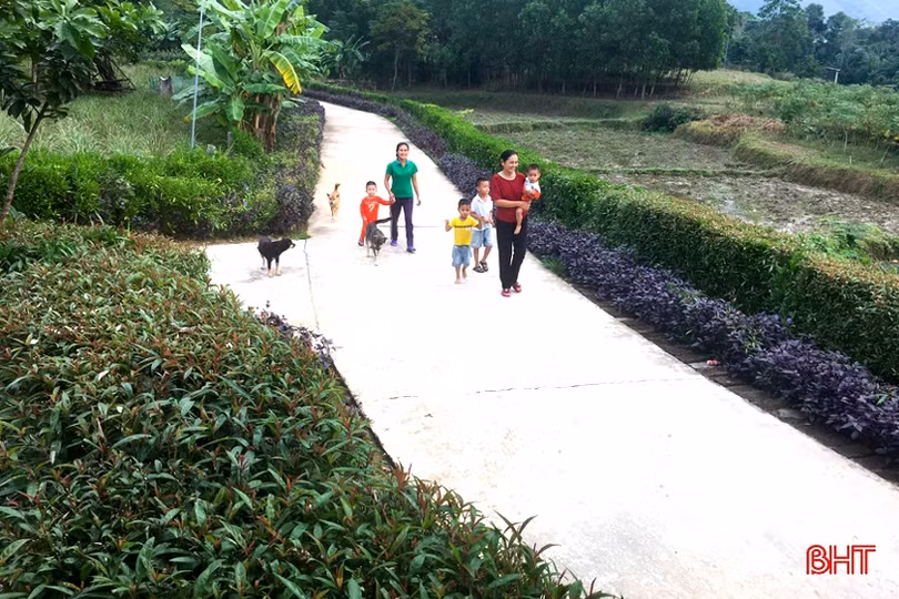 Nơi người dân là “nghệ nhân” xây khu dân cư nông thôn mới ở vùng thượng Kỳ Anh