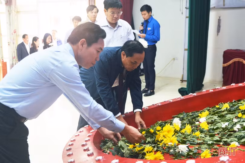 Xúc động lễ tưởng niệm nạn nhân tử vong do tai nạn giao thông