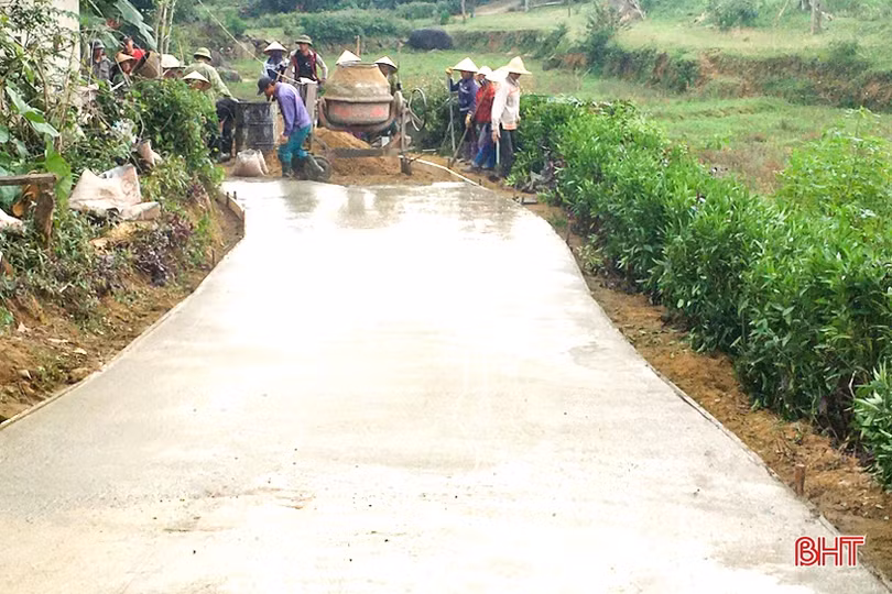 Nơi người dân là “nghệ nhân” xây khu dân cư nông thôn mới ở vùng thượng Kỳ Anh