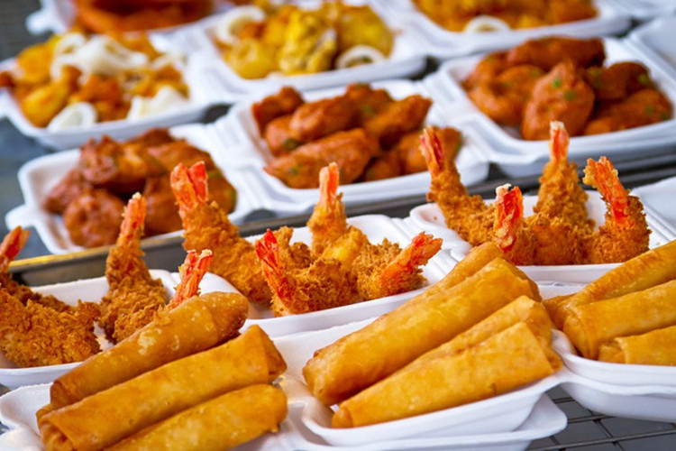 7 loại thực phẩm gây lão hóa sớm