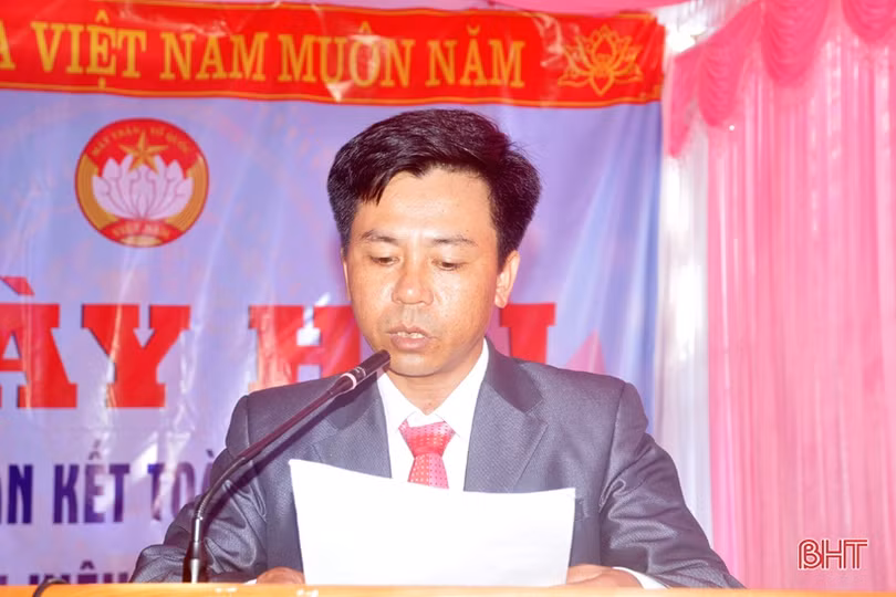 Lãnh đạo Hà Tĩnh vui đại đoàn kết với người dân Kỳ Lợi