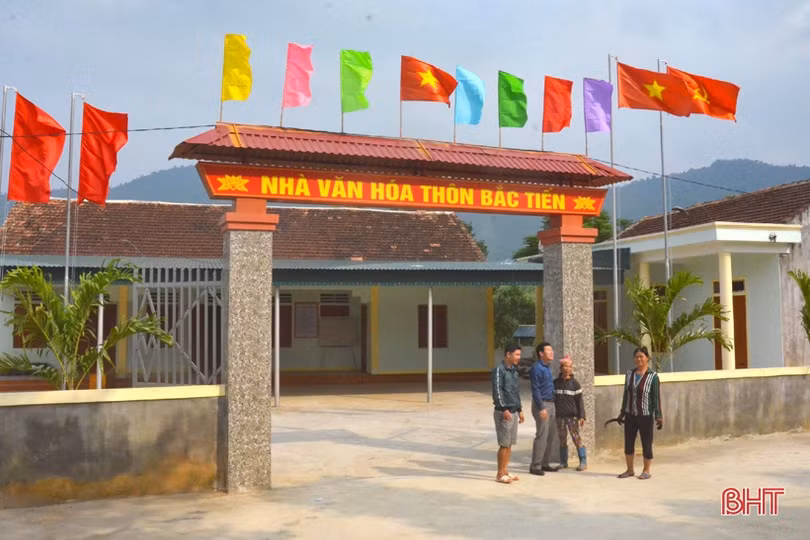 Nơi người dân là “nghệ nhân” xây khu dân cư nông thôn mới ở vùng thượng Kỳ Anh