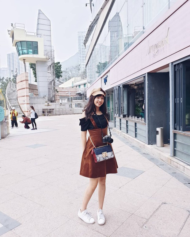 Ngắm nhan sắc đời thường của tân Hoa hậu Quốc tế 2019