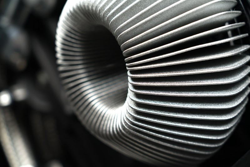 Khám phá “siêu” xe máy Aston Martin được lắp ráp thủ công