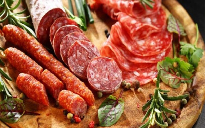 7 loại thực phẩm gây lão hóa sớm