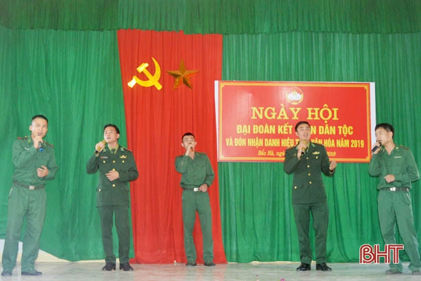 Bắc Hà nhận danh hiệu thôn văn hóa năm 2019