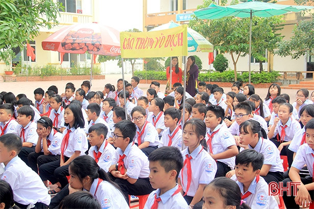 Học sinh quê hương cụ Nguyễn tranh tài “Trường em với kiệt tác truyện Kiều”