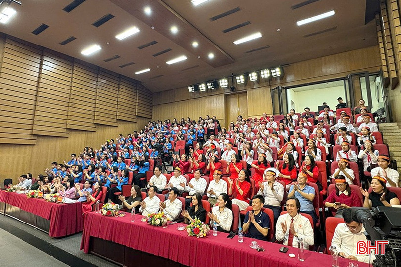 Chương trình "Ô cửa tiếng Anh" mùa 2 nhận được sự quan tâm nhiệt tình, hưởng ứng rộng rãi từ các em học sinh, các trường học trong toàn tỉnh. bqbht_br_o-cua.jpg