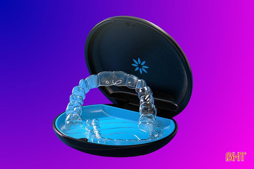 Invisalign là hệ thống khay chỉnh nha trong suốt tiên tiến nhất trên thế giới có xuất xứ từ Mỹ. nha khoa mai hung 1.jpg