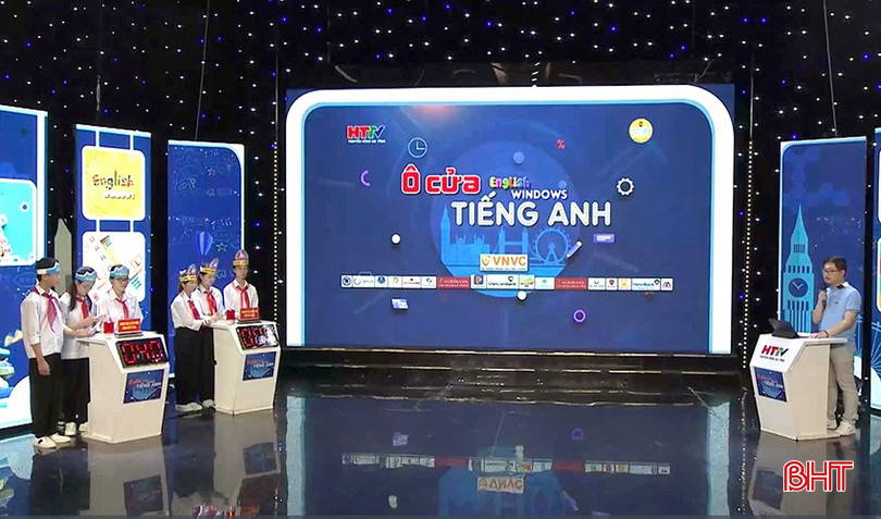 Hai đội tranh tài tại tập 16 - chương trình “Ô cửa Tiếng Anh” mùa 2. bqbht_br_2.jpg