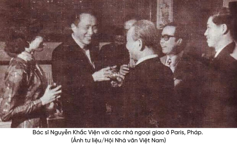 Ông từng sinh sống, học tập và làm việc ở Pháp trong bao nhiêu năm?