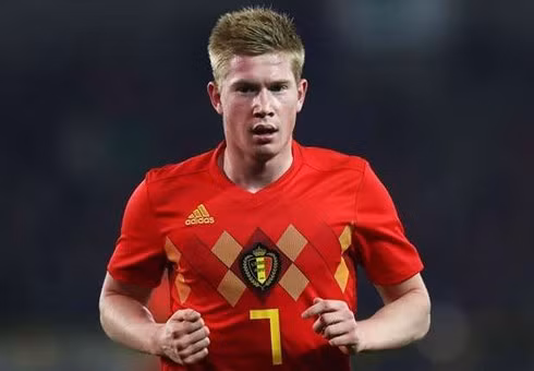 5 sao World Cup sẽ phá thế thống trị bóng vàng của Messi và Ronaldo