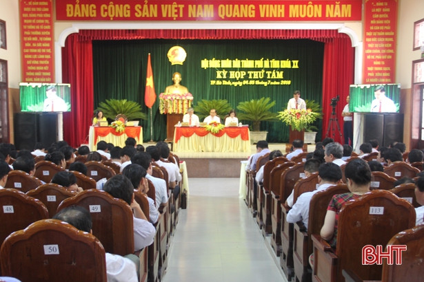 HĐND thành phố Hà Tĩnh bàn giải pháp phát triển những tháng cuối năm