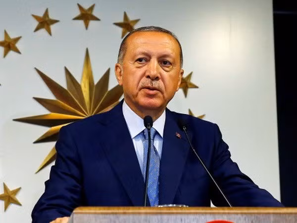 Thế giới ngày qua: Cựu Thủ tướng Malaysia Najib Razak chính thức bị truy tố