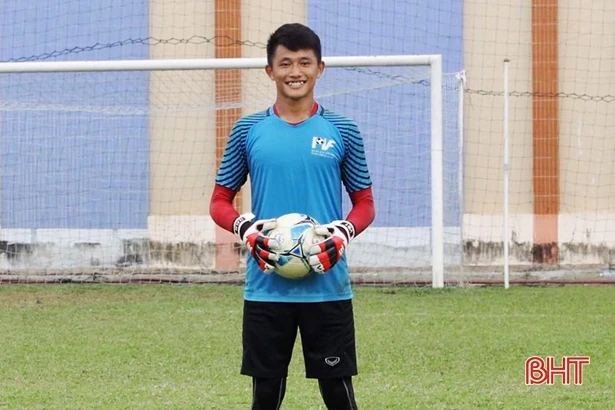 “Lá chắn thép” người Hà Tĩnh của CLB Đồng Tháp