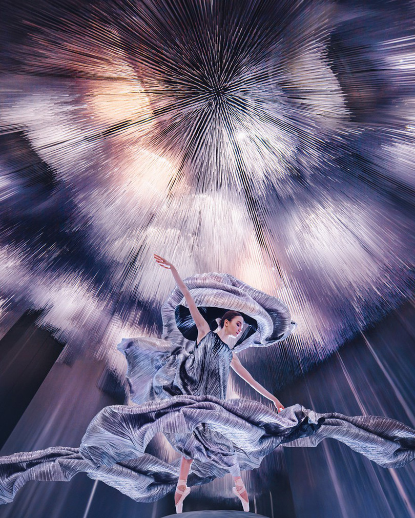 Cô gái lang thang khắp thế giới chụp ảnh đầy biến ảo