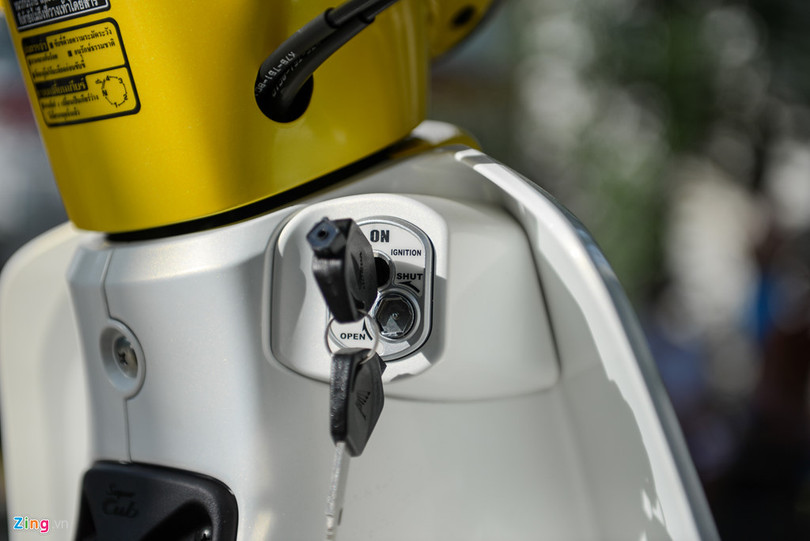 Huyền thoại Honda Super Cub đời 2018 giá 80 triệu đồng về Việt Nam