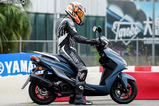 Yamaha Cygnus-X ABS thế hệ 5 ra mắt, giá từ 62 triệu đồng