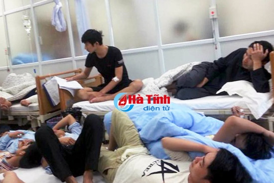 82 lao động Formosa Hà Tĩnh nhập viện do ngộ độc thực phẩm ảnh 1
