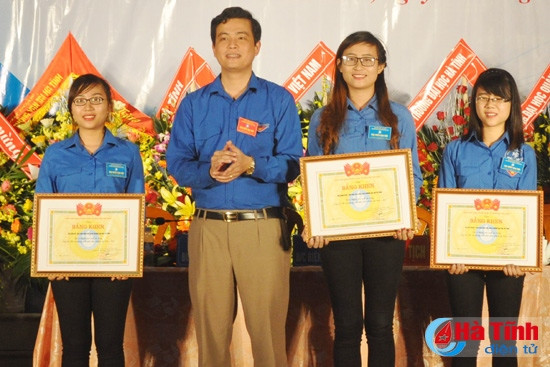 Đại hội Hội Sinh viên ĐH Hà Tĩnh nhiệm kỳ 2015 – 2018 ảnh 6