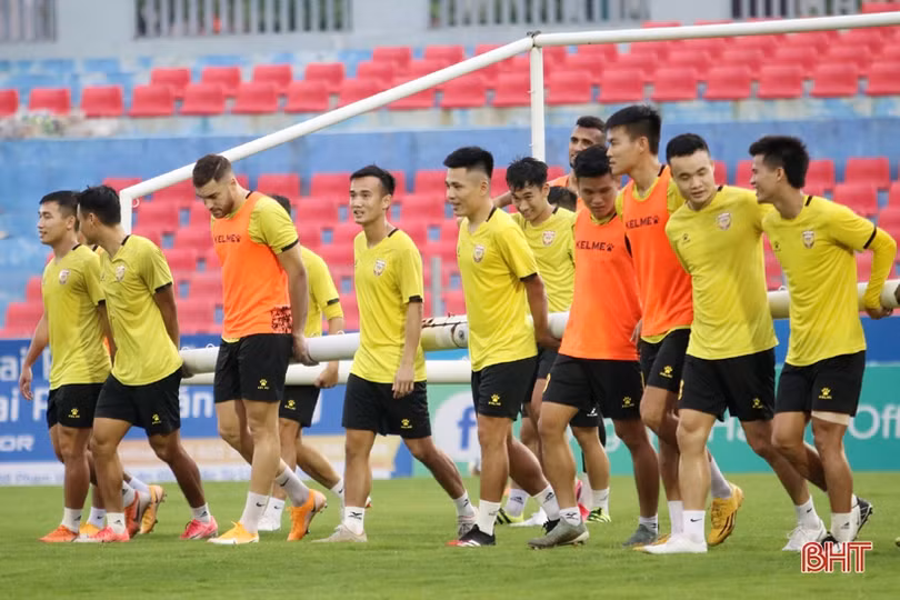 Hồng Lĩnh Hà Tĩnh sẽ chơi như thế nào trước Than Quảng Ninh chiều nay?