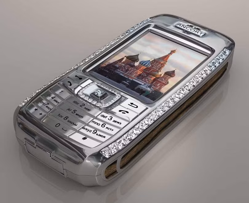 Chiếc iPhone giá gần 50 triệu USD