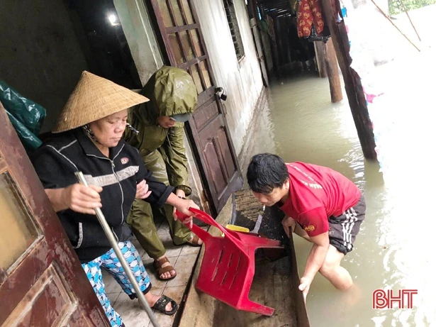 Thành phố Hà Tĩnh di dời 72 hộ dân đến nơi an toàn