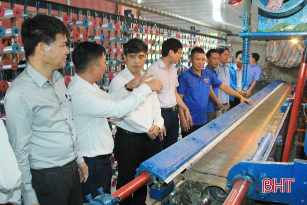 Ra mắt mô hình sản xuất lưới ngư cụ đầu tiên ở Hà Tĩnh