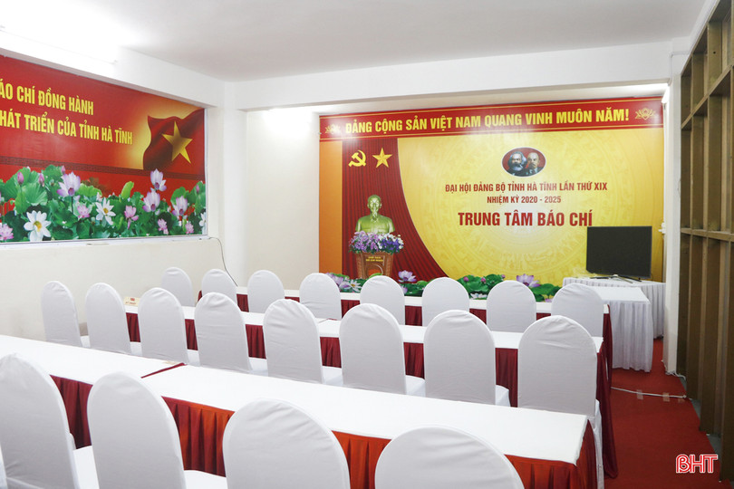 Thường trực Tỉnh ủy kiểm tra công tác chuẩn bị Đại hội Đảng bộ Hà Tĩnh lần thứ XIX