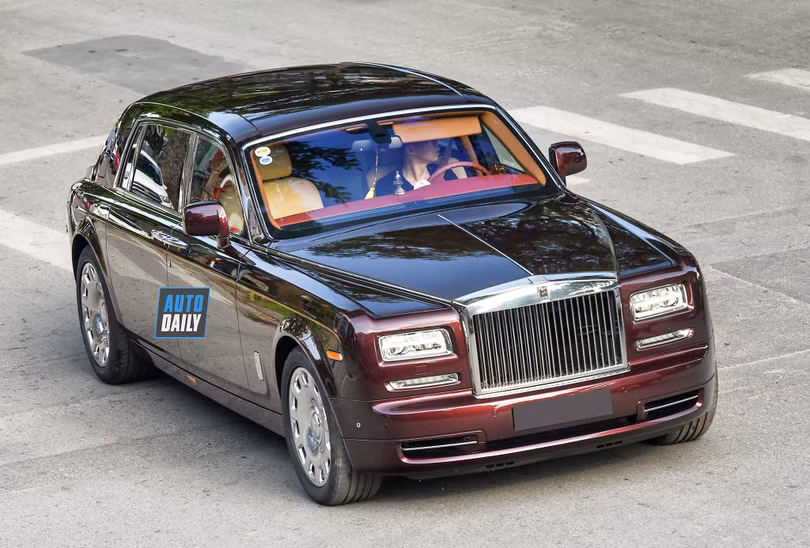 3 chiếc Rolls-Royce Phantom độc nhất vô nhị mua chính hãng tại Việt Nam