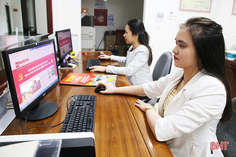 Người dân Hà Tĩnh theo dõi Đại hội Đảng bộ tỉnh với những kỳ vọng mới ảnh 3 Người dân Hà Tĩnh theo dõi Đại hội Đảng bộ tỉnh với những kỳ vọng mới