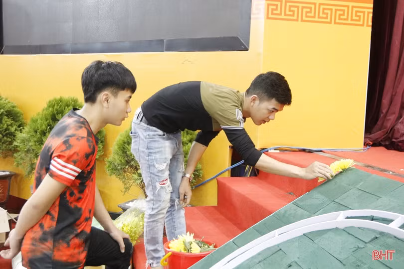 Thường trực Tỉnh ủy kiểm tra công tác chuẩn bị Đại hội Đảng bộ Hà Tĩnh lần thứ XIX