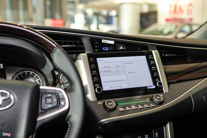 Chi tiết Toyota Innova 2.0G AT giá 865 triệu đồng