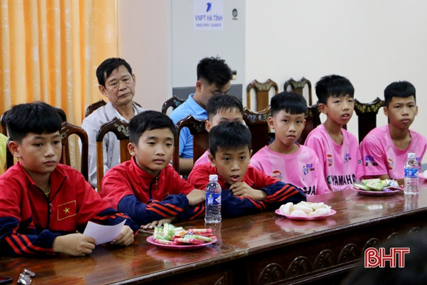 Đội bóng đá nhi đồng Hà Tĩnh lên đường dự vòng chung kết toàn quốc 2020