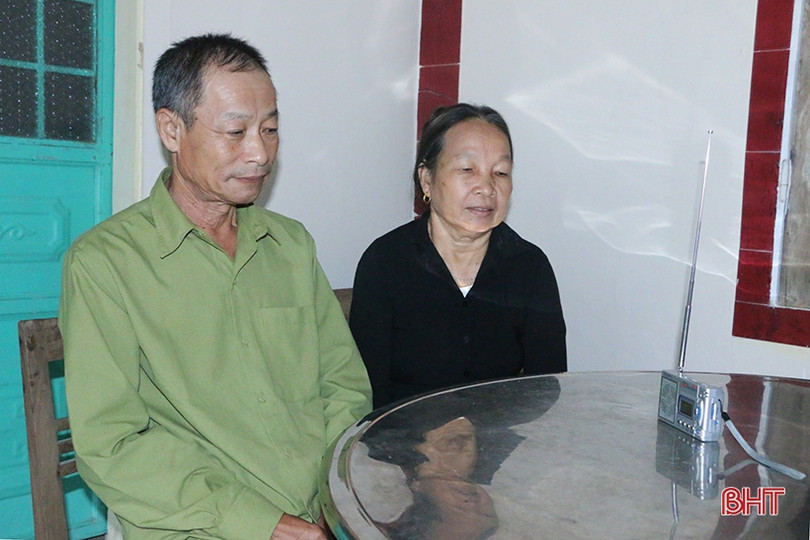Người dân Hà Tĩnh theo dõi Đại hội Đảng bộ tỉnh với những kỳ vọng mới ảnh 2 Người dân Hà Tĩnh theo dõi Đại hội Đảng bộ tỉnh với những kỳ vọng mới