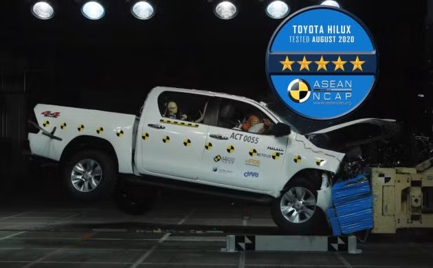 Toyota Fortuner và Hilux nâng cấp đạt chứng nhận an toàn 5 sao ASEAN NCAP