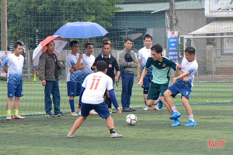 Sở Y tế Hà Tĩnh vô địch Giải Bóng đá nam thanh niên lần thứ II
