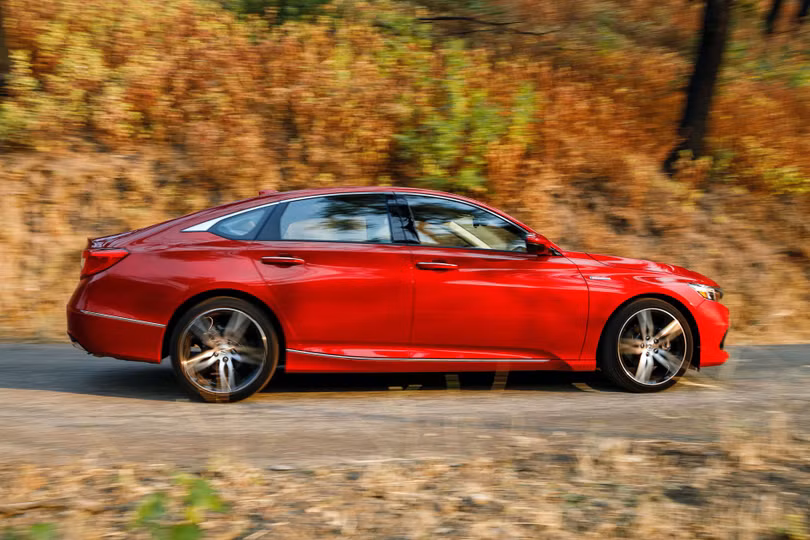 Honda Accord 2021 ra mắt, thêm phiên bản đặc biệt Sport