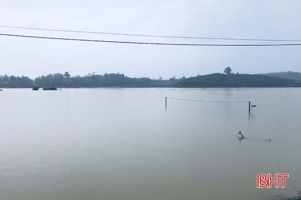 Nhiều xã bị ngập cục bộ, Kỳ Anh, Vũ Quang lên phương án ứng phó với mưa lũ