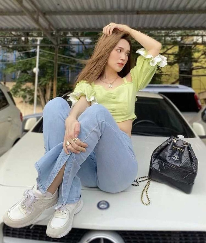Bắt nhịp 4 màu sắc hot trong mùa hè