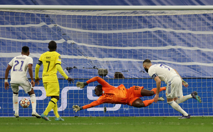 Real đánh bại Chelsea để vào bán kết Champions League