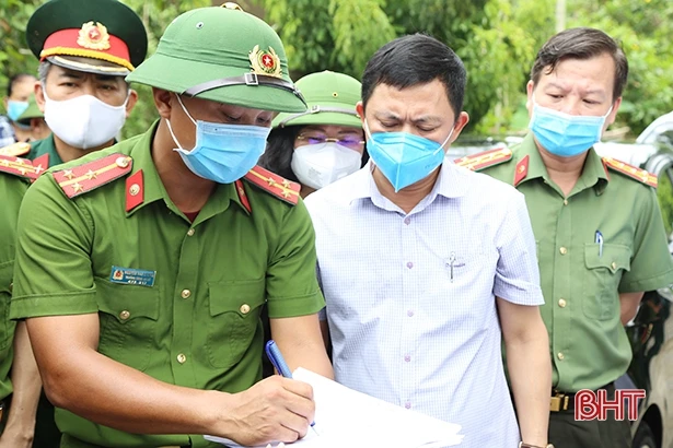 Trưởng Công an xã ở Hà Tĩnh 31 tuổi, 28 lần hiến máu tình nguyện