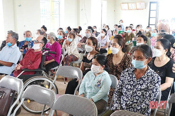 Trợ giúp pháp lý, tư vấn pháp luật cho hơn 200 người dân TX Hồng Lĩnh