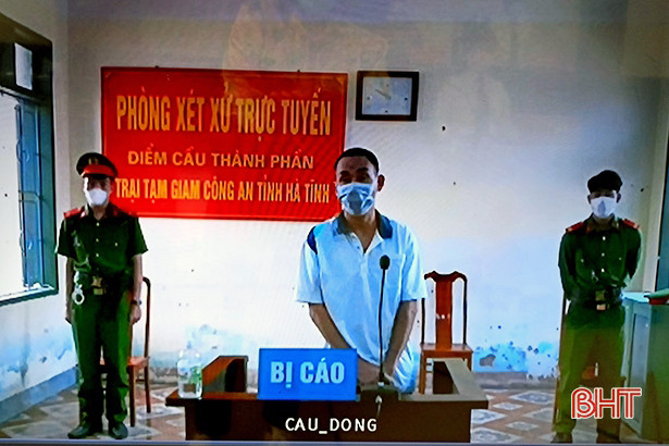 Tàng trữ trái phép chất ma túy, lĩnh án 8 năm tù giam