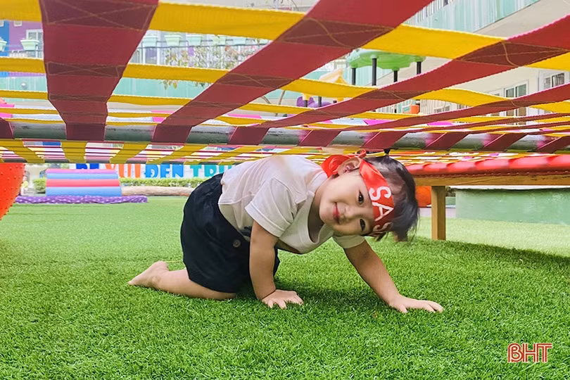 Vui khỏe hội thi Sasuke Trường Mầm non Trí Đức