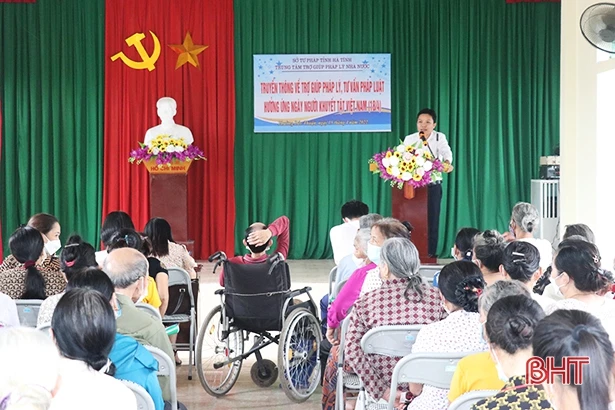 Trợ giúp pháp lý, tư vấn pháp luật cho hơn 200 người dân TX Hồng Lĩnh