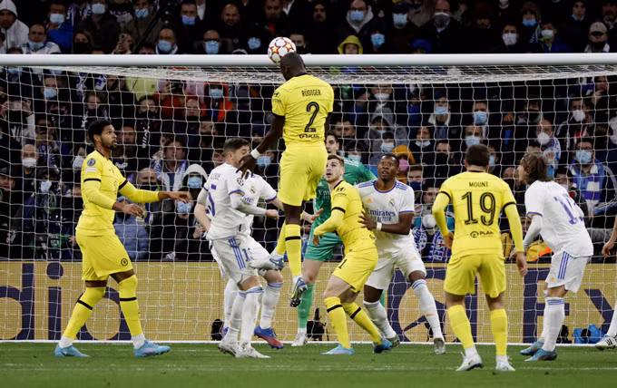 Real đánh bại Chelsea để vào bán kết Champions League