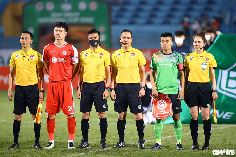 Trọng tài nữ xuất hiện tại Cúp quốc gia 2022