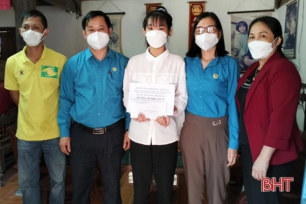 Công đoàn Hà Tĩnh hướng về người lao động trong “Tháng công nhân 2022”