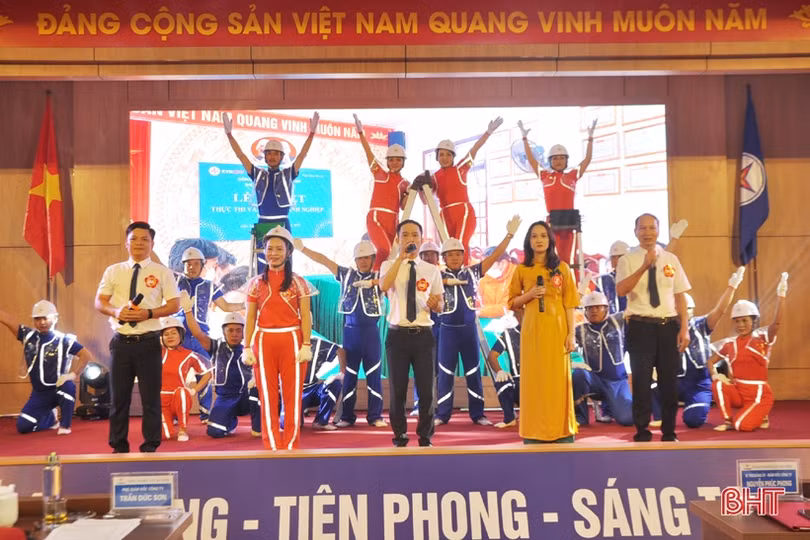 Công ty Điện lực Hà Tĩnh tổ chức thành công hội thi văn hóa doanh nghiệp trong thời kỳ chuyển đổi số
